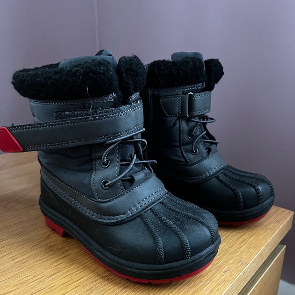 Thermolite Kids Snow Boots Boy Girl - SIZE 10- Red rubber bottom - Picture 1 of 5